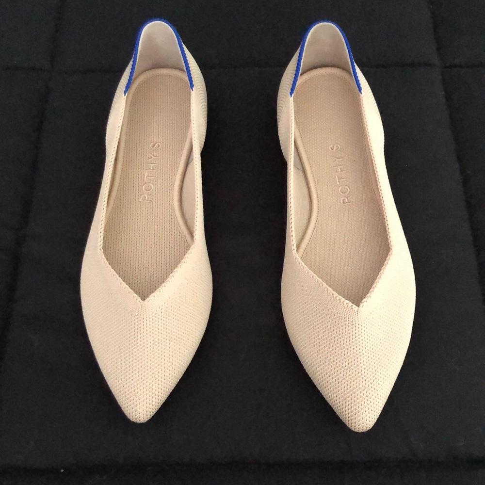 Rothy’s The Point in Ecru, Size 7